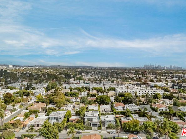 444 N Laurel Avenue, Los Angeles CA 90048