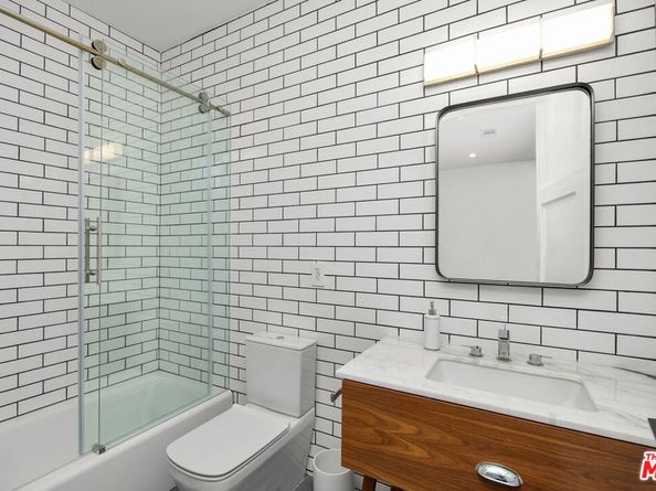444 N Laurel Avenue, Los Angeles CA 90048