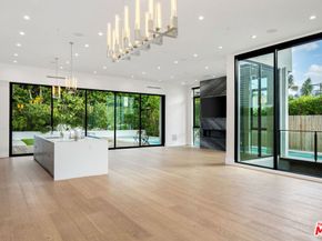 444 N Laurel Avenue, Los Angeles CA 90048