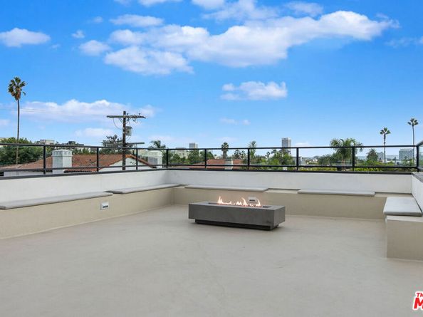 444 N Laurel Avenue, Los Angeles CA 90048