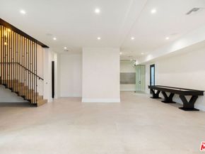 444 N Laurel Avenue, Los Angeles CA 90048