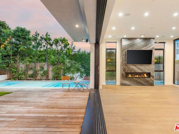 444 N Laurel Avenue, Los Angeles CA 90048