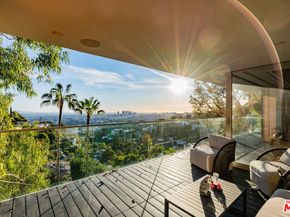 8796 Hollywood Boulevard, Los Angeles CA 90069