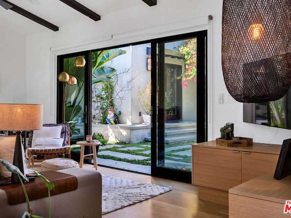 10920 Wagner Street, Culver City CA 90230