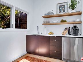 10920 Wagner Street, Culver City CA 90230