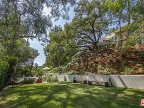 2535 Hutton Drive, Beverly Hills CA 90210