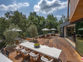 2535 Hutton Drive, Beverly Hills CA 90210