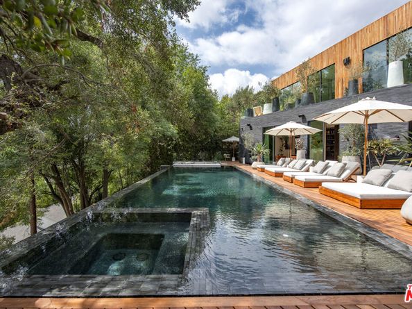 2535 Hutton Drive, Beverly Hills CA 90210