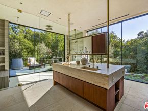 2535 Hutton Drive, Beverly Hills CA 90210