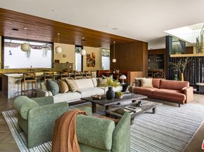 2535 Hutton Drive, Beverly Hills CA 90210