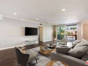 11970 Montana Avenue