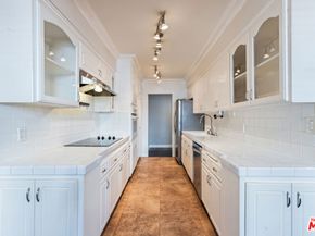 11970 Montana Avenue 108, Los Angeles CA 90049