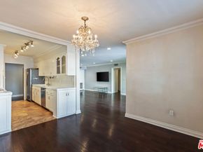 11970 Montana Avenue 108, Los Angeles CA 90049
