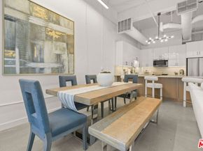 1130 S Flower Street 211, Los Angeles CA 90015
