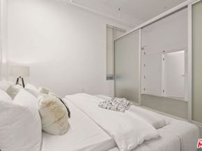 1130 S Flower Street 211, Los Angeles CA 90015