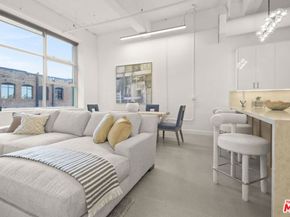 1130 S Flower Street 211, Los Angeles CA 90015