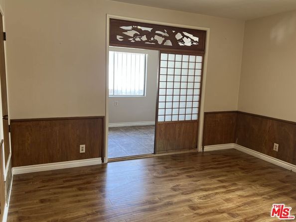 3861 S Norton Avenue, Los Angeles CA 90008