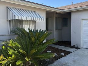 3861 S Norton Avenue, Los Angeles CA 90008