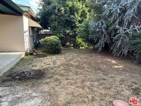 3861 S Norton Avenue, Los Angeles CA 90008