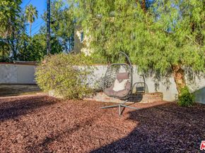 5638 Beck Avenue, North Hollywood CA 91601