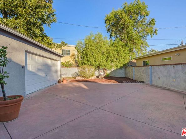 5638 Beck Avenue, North Hollywood CA 91601