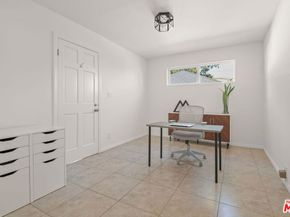 5638 Beck Avenue, North Hollywood CA 91601