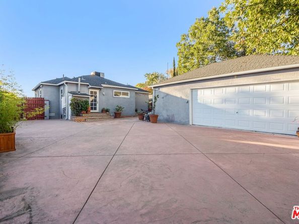 5638 Beck Avenue, North Hollywood CA 91601