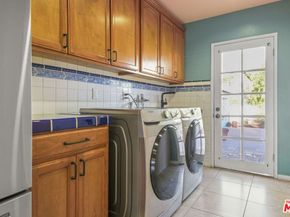 5638 Beck Avenue, North Hollywood CA 91601