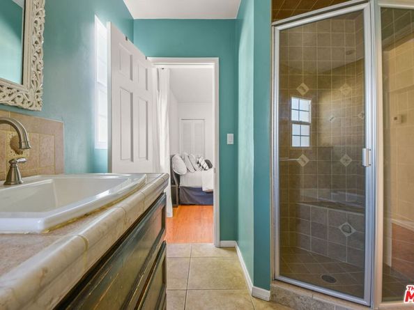 5638 Beck Avenue, North Hollywood CA 91601