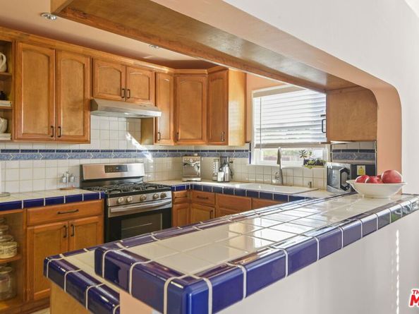 5638 Beck Avenue, North Hollywood CA 91601
