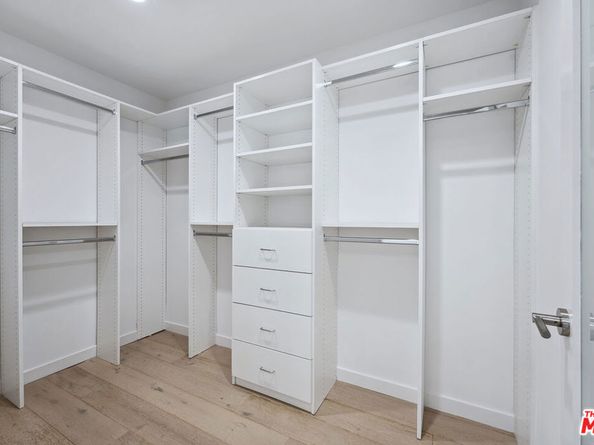 1746 Garfield Place 102, Los Angeles CA 90028