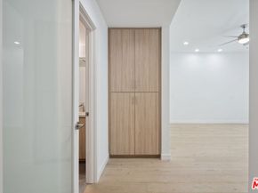 1746 Garfield Place 102, Los Angeles CA 90028