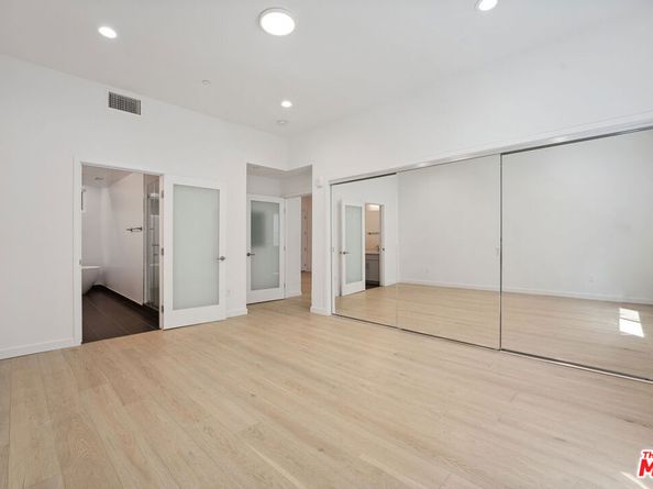 1746 Garfield Place 102, Los Angeles CA 90028