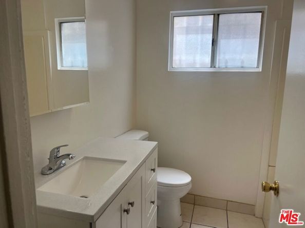 2125 Crenshaw Boulevard, Los Angeles CA 90016