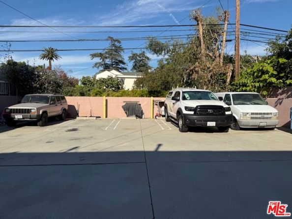 2125 Crenshaw Boulevard, Los Angeles CA 90016
