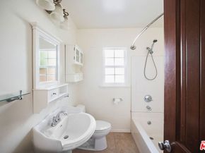 3938 East Boulevard, Los Angeles CA 90066