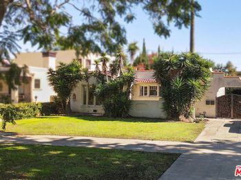 3938 East Boulevard
