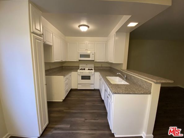 1799 N Hollywood Way, Burbank CA 91505