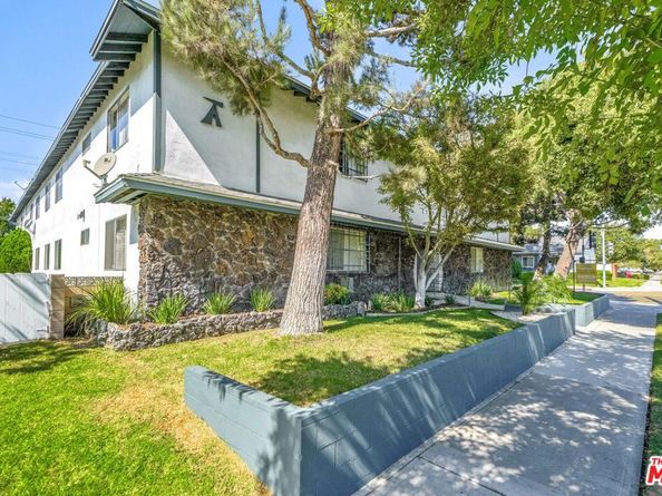 1799 N Hollywood Way, Burbank CA 91505