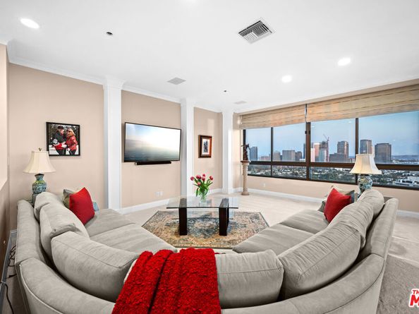 10430 Wilshire Boulevard 1705, Los Angeles CA 90024
