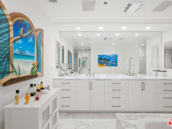 10430 Wilshire Boulevard 1705, Los Angeles CA 90024