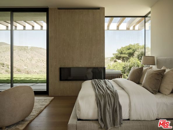 5684 Calpine Drive, Malibu CA 90265