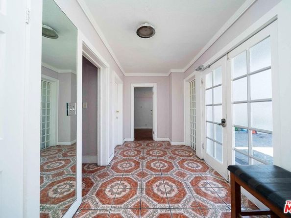 3714 W Pico Boulevard, Los Angeles CA 90019