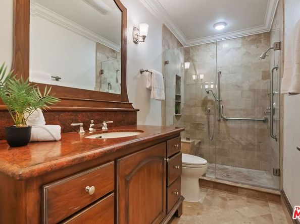 1011 5th Street 2, Santa Monica CA 90403