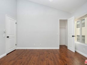 13948 Moorpark Street 4, Sherman Oaks CA 91423