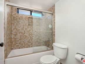 13948 Moorpark Street 4, Sherman Oaks CA 91423