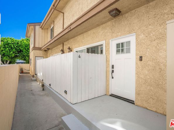 13948 Moorpark Street 4, Sherman Oaks CA 91423