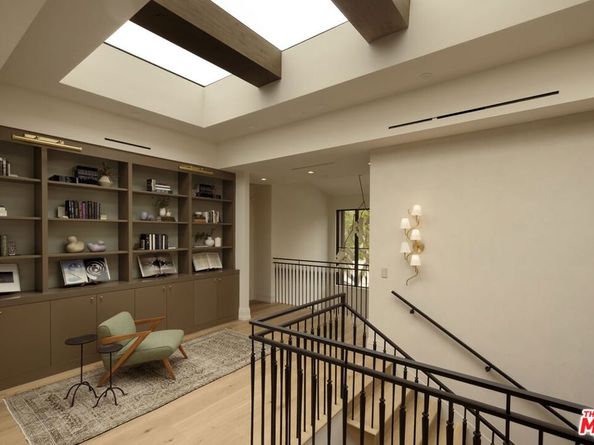 1186 Corsica Drive, Pacific Palisades CA 90272