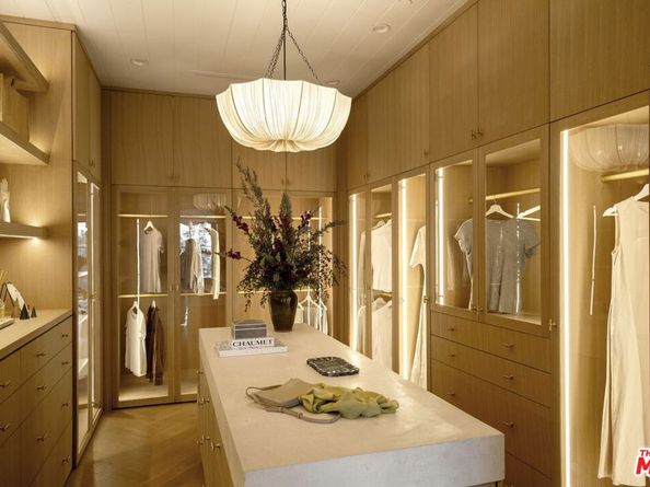 1186 Corsica Drive, Pacific Palisades CA 90272