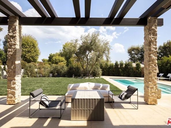 1186 Corsica Drive, Pacific Palisades CA 90272